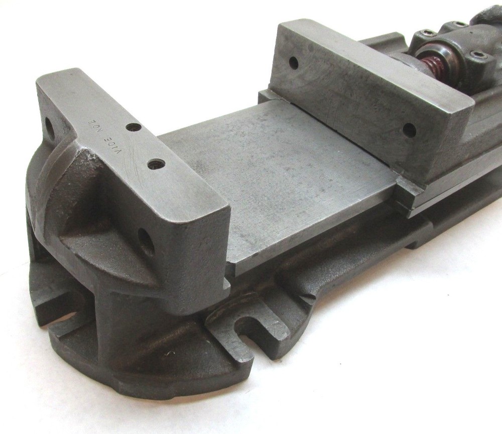 GEM 6" MILLING MACHINE VISE w/ SCREW TYPE HANDLE - #4