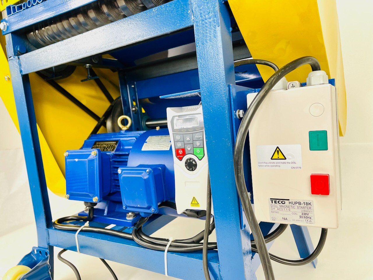 BLUEROCK ® Model 945-VS Variable Speed Wire Stripping Machine Copper Stripper