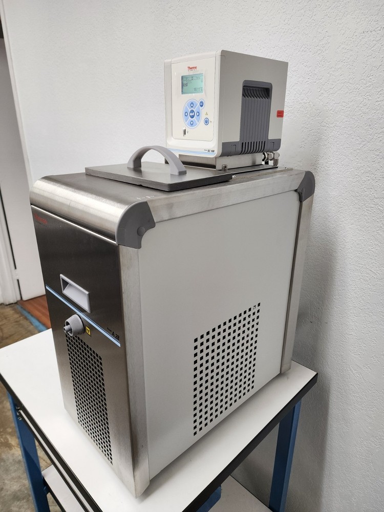 Thermo HAAKE A28 Chiller Recirculating Bath w/ SC100 Digital Controller, Working