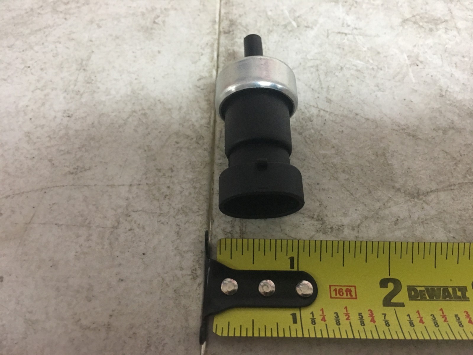 Parking Brake Light Switch for International PAI# 450549 Ref 2035006C2 2035006C1