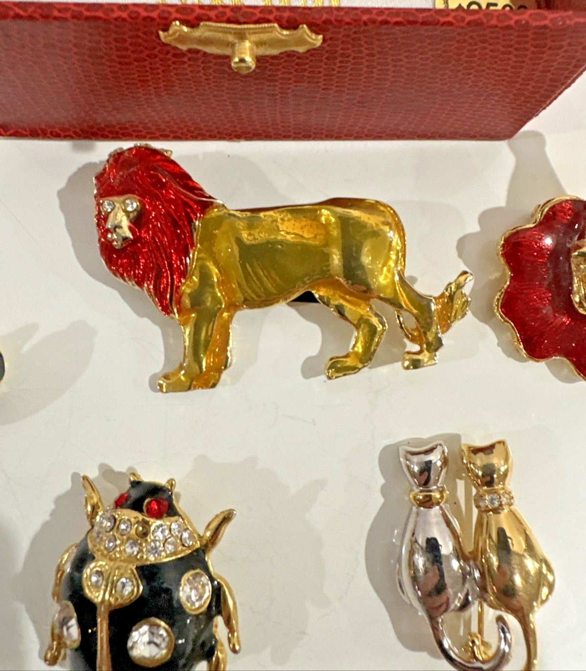 LOT Animals, Insect, person, Brooches, Hair claps 18 pc AAi,Avon, AK, Napier