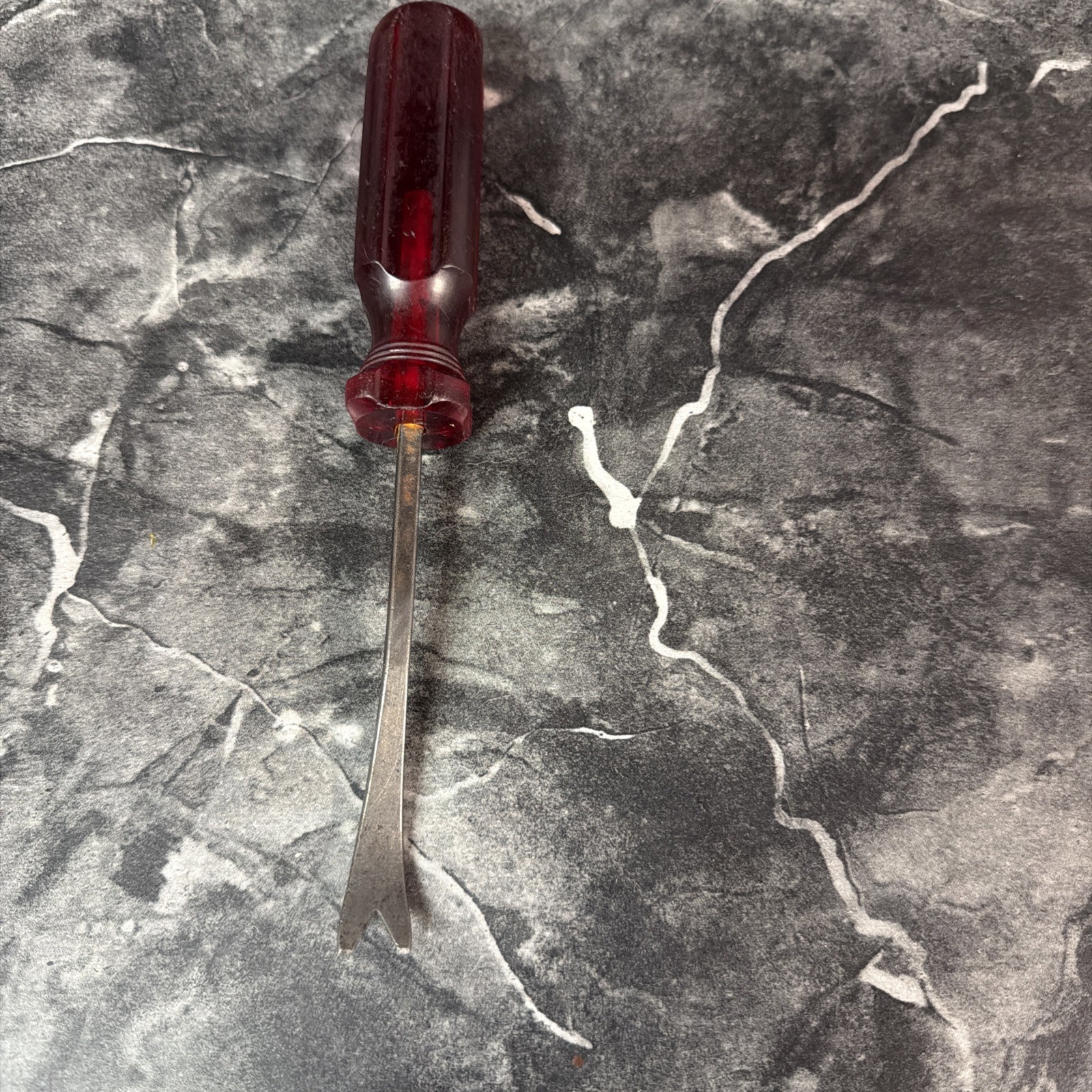 Vintage OLD FORGE USA 31008 Mini Upholstery Clip Remover Tack Puller Claw