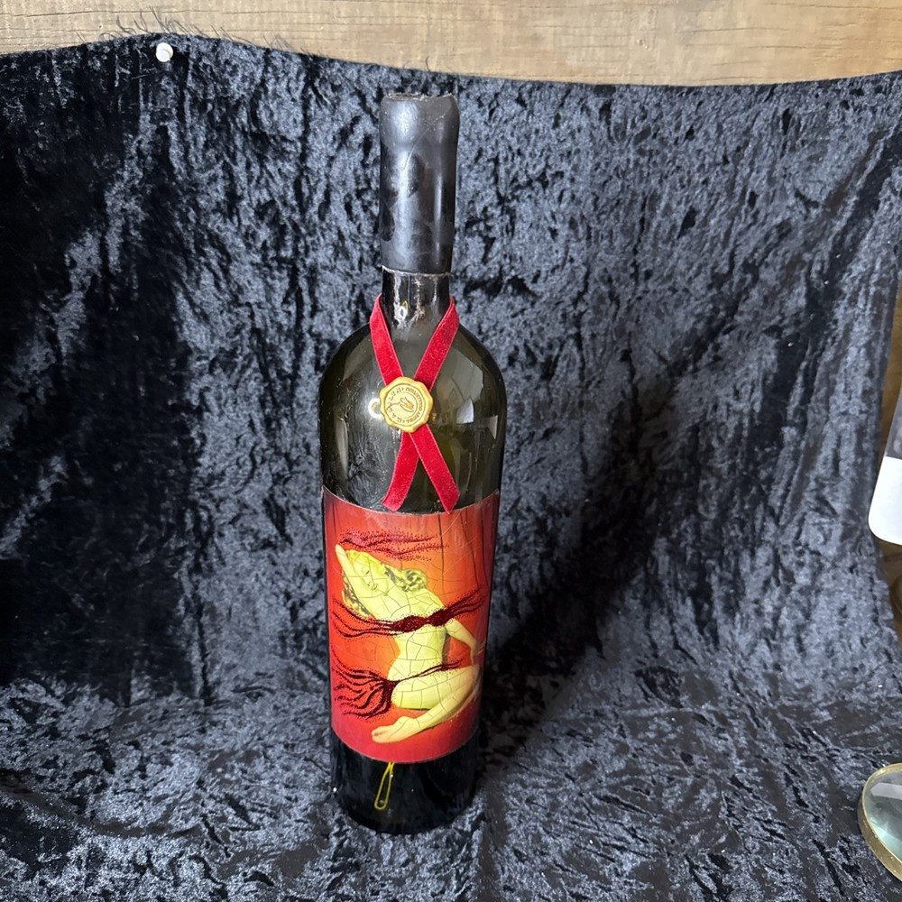 Marilyn Monroe Wine Bottle With Box - Empty
