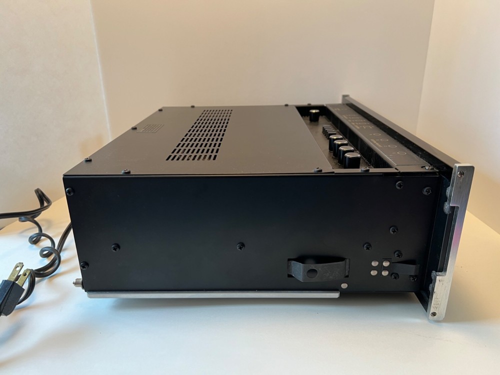 MCINTOSH MR80 FM TUNER - AS IS