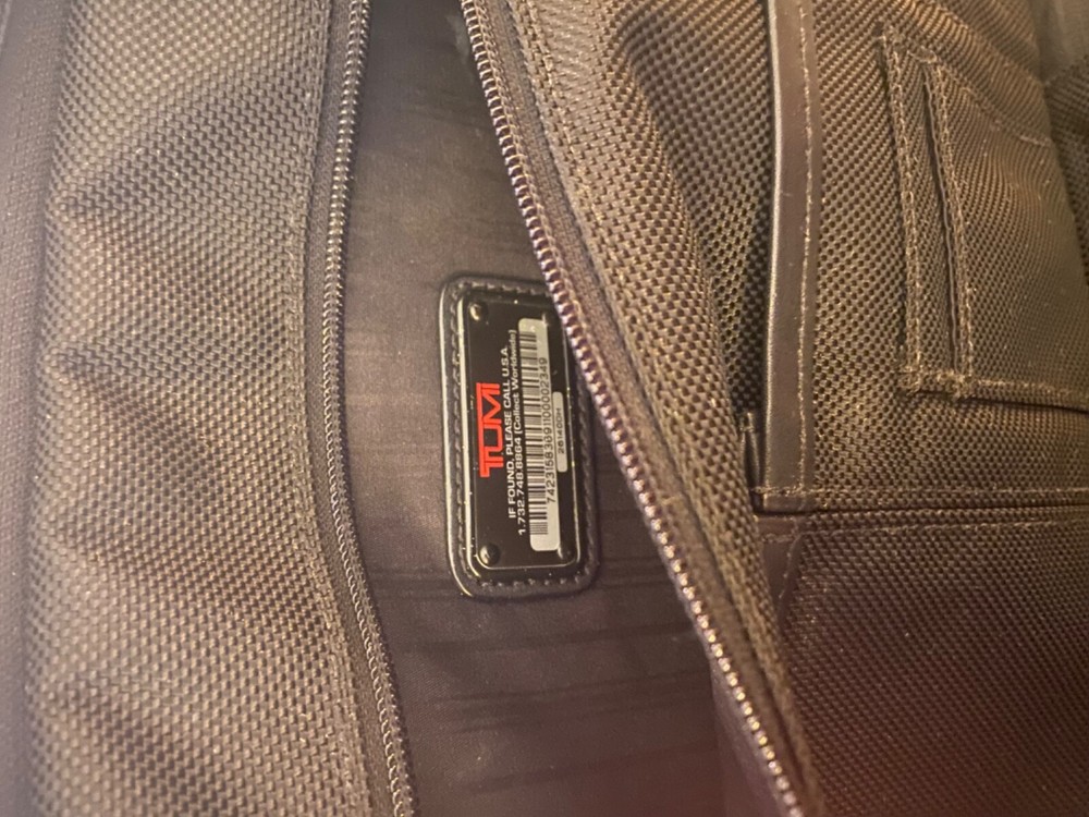 Tumi Black Ballistic Nylon Tablet iPad Zip Case organizer EUC