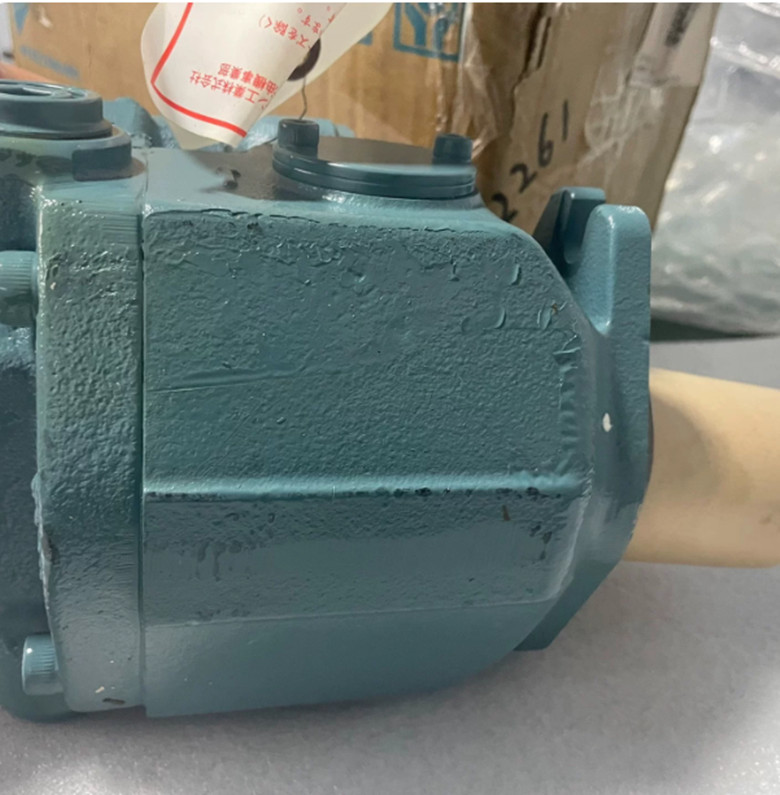 1pc NEW DAIKIN piston pump V8A1RX-20
