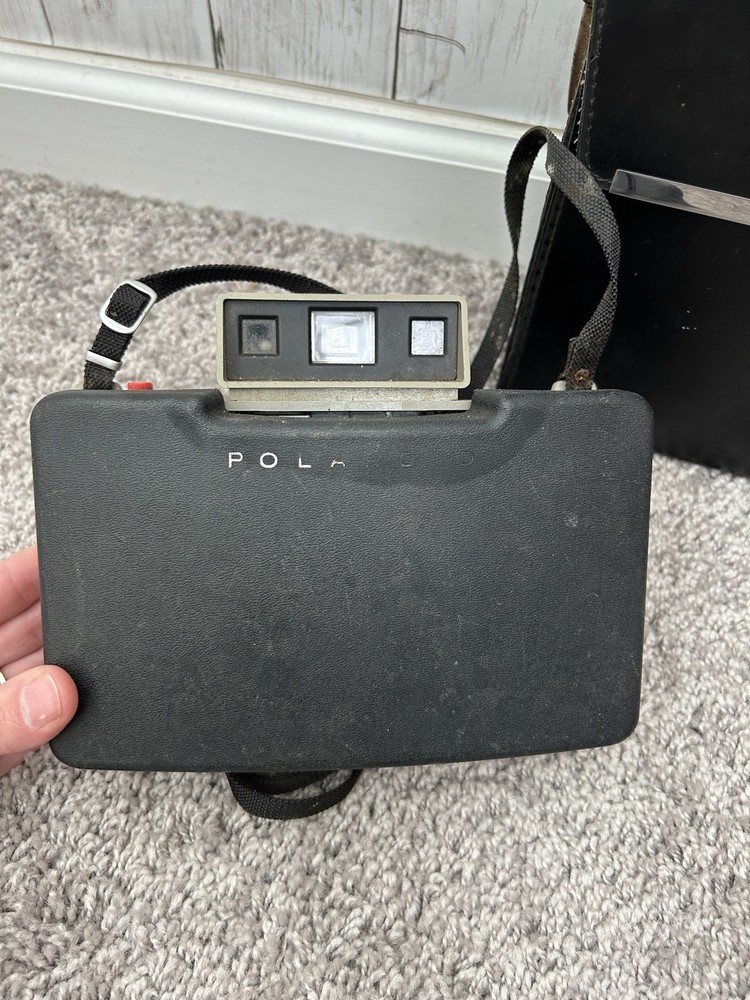 Vintage Polaroid Camera With Case M80 Not Tested