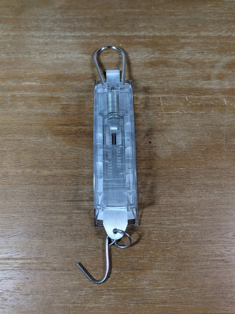 VWR Education Hanging Adjustable Spring Scale Calibrated To Zero