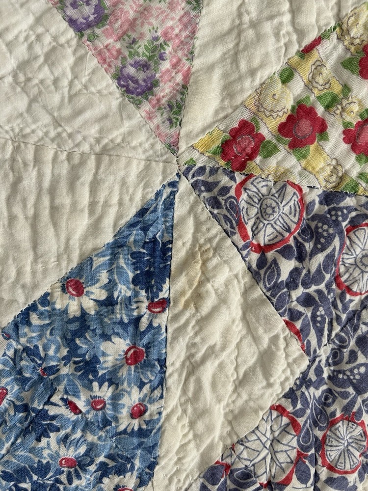 Vtg 1950’s Handmade Patchwork Quilt