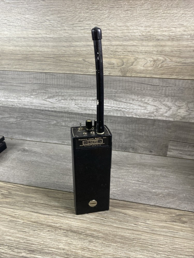 UTILI-COM. Model UC202 Untested For Parts/Repair