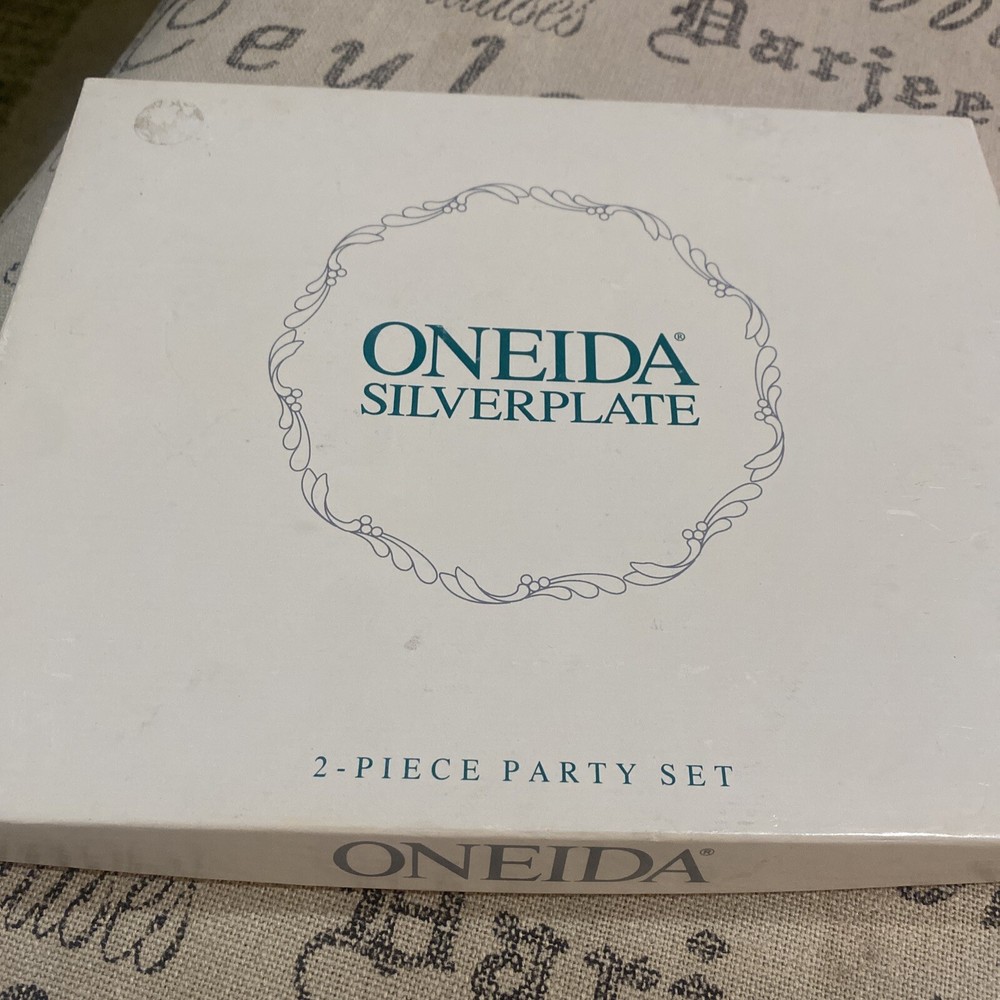 oneida silverplate 2-piece party set