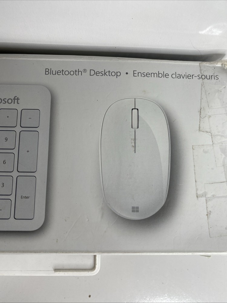 Microsoft Bluetooth Desktop Keyboard and Mouse 2144