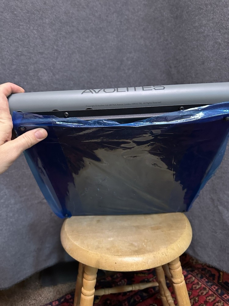 Avolites Quartz Lighting Console Controller , Titan Moble Wing, Road Case, Bag