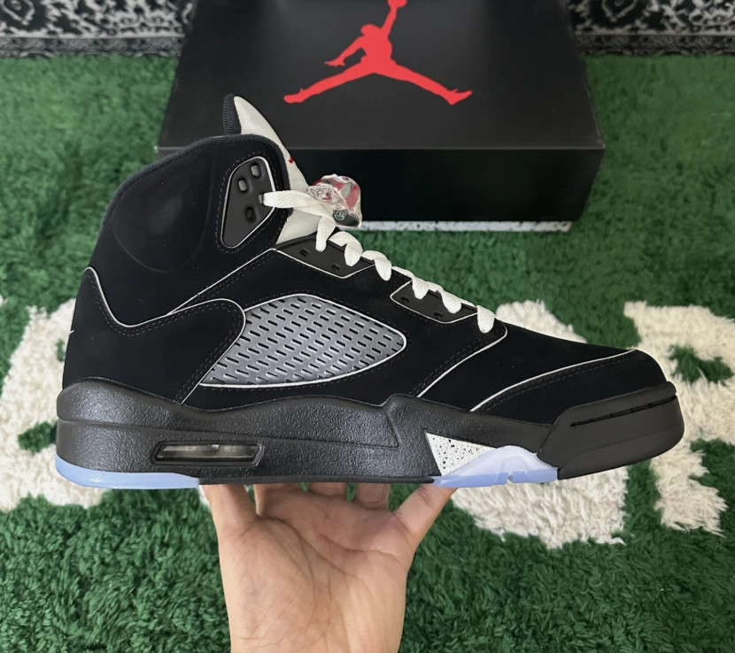 Air Jordan 5 Retro OG Black Metallic Reimagined HF3975-001