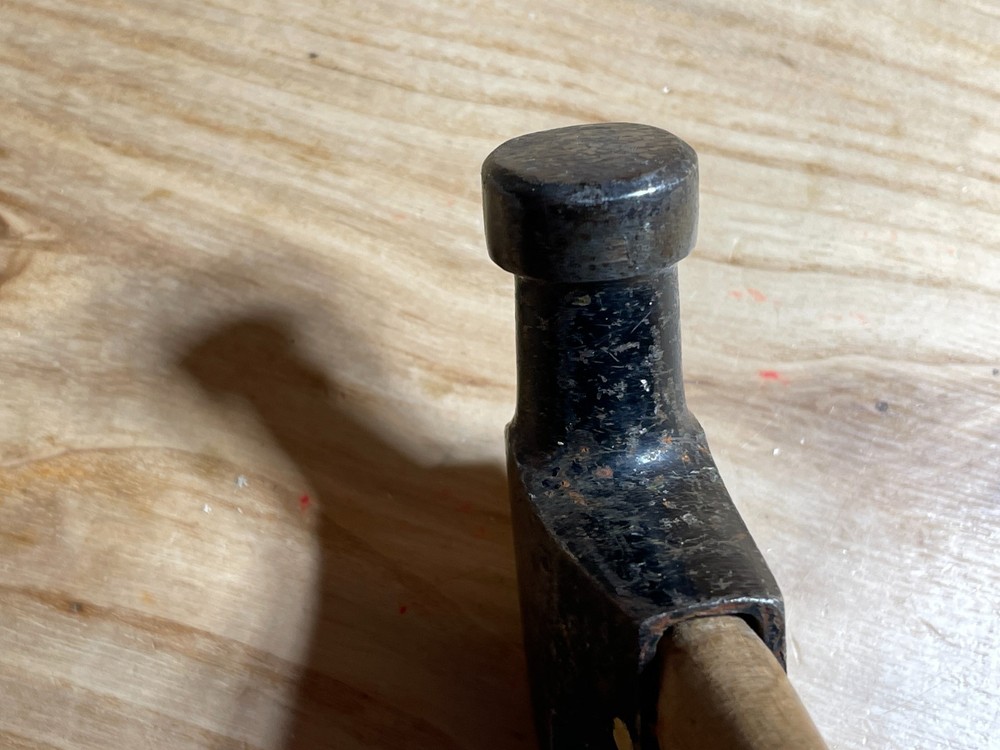 Vintage Plumb 7 Oz. Claw Hammer