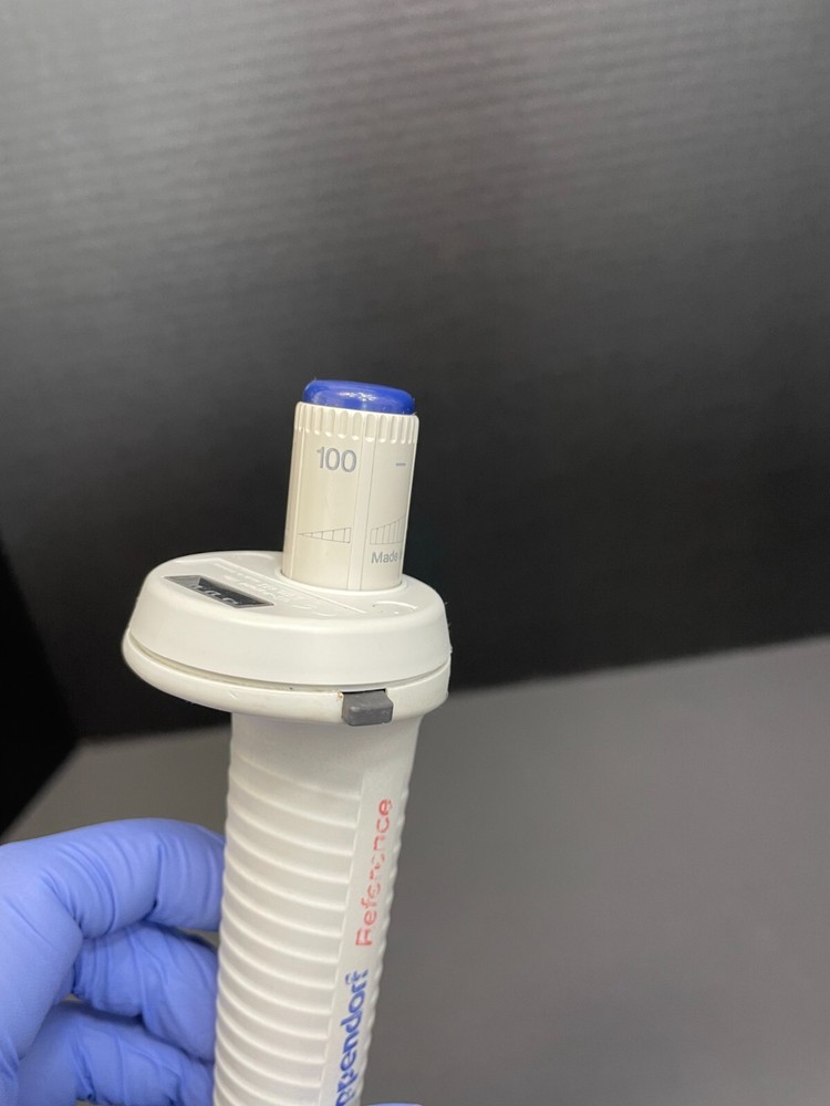 Eppendorf Reference Pipette 100 ul Single Channel