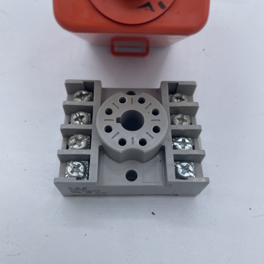 NEW EAGLE SIGNAL CONTROLS .5-10 MIN MULTI RANGE INTERVAL TIME DELAY 74Q2A601