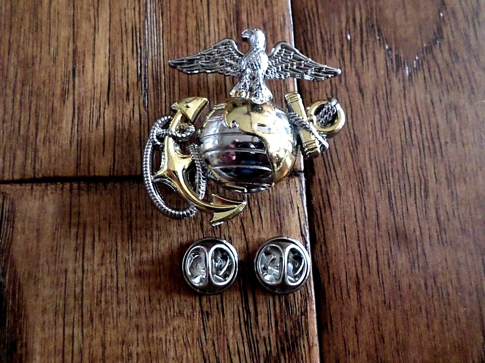 U.S MARINE CORPS EGA LAPEL HAT PIN USMC EAGLE GLOBE & ANCHOR CAP INSIGNIA LEFT