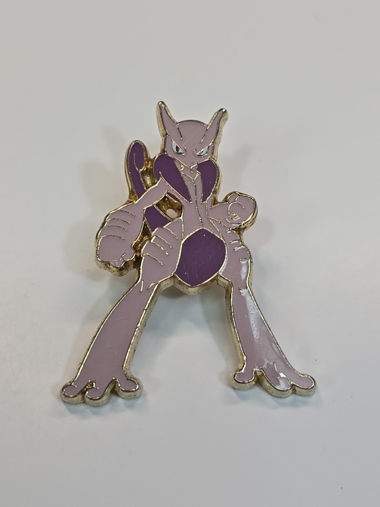 Pokemon Lapel Pin Mewtwo