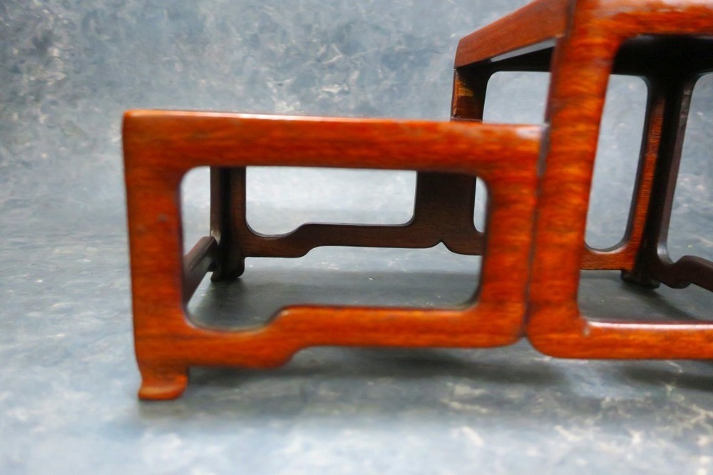 Bonsai stand