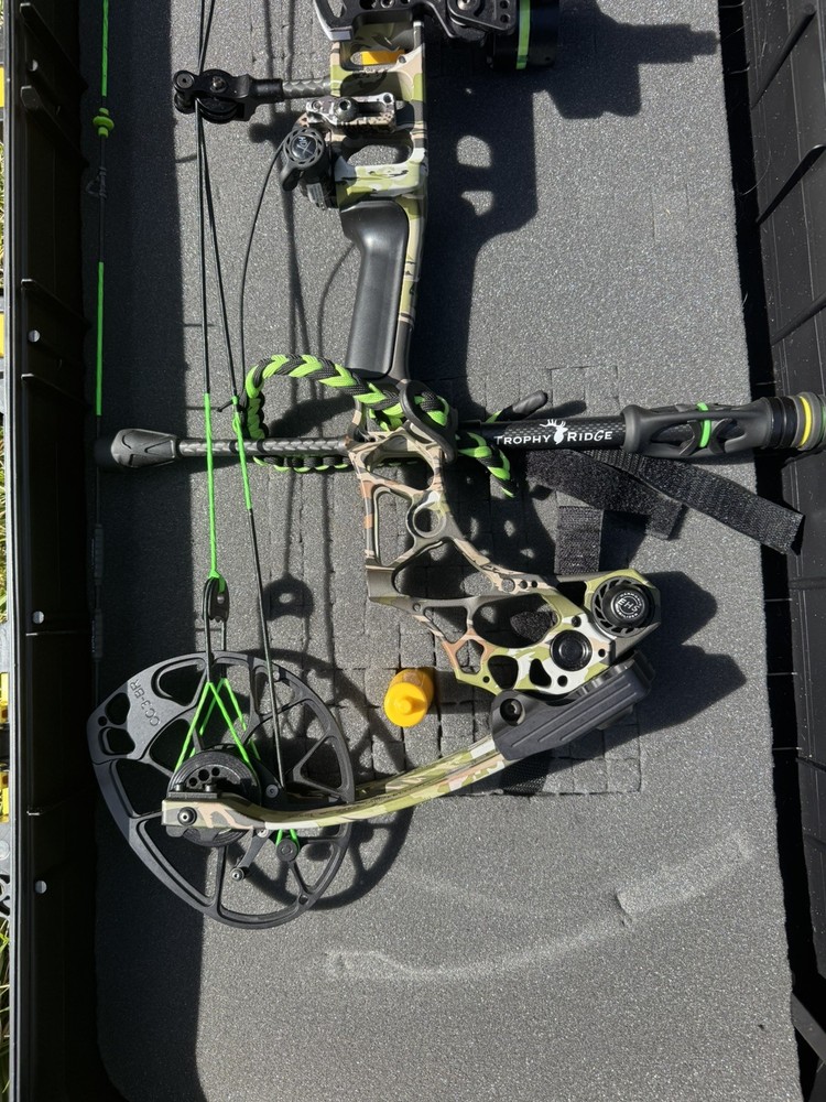 Mathews Triax RH Forest XD