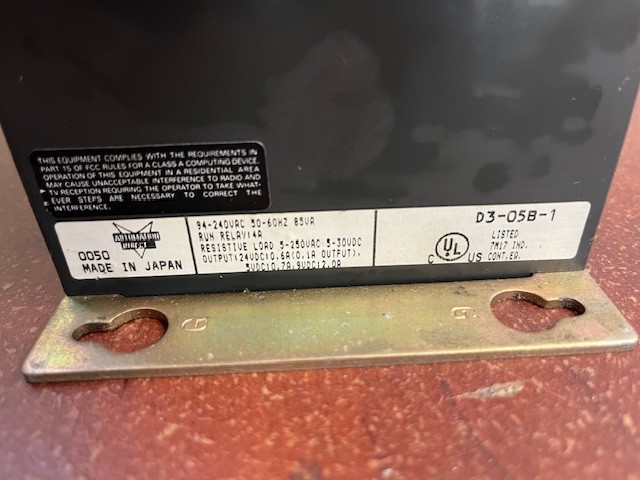 KOYO D3-05B-1 Programmable Logic Controller (PLC) Module