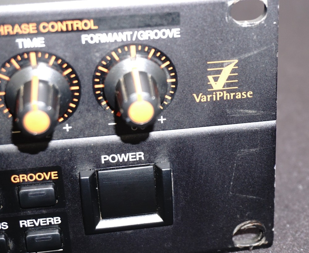 Roland VP-9000 VariPhrase Processor Sampler Vocal Processor 2U Rack Mount - 100V