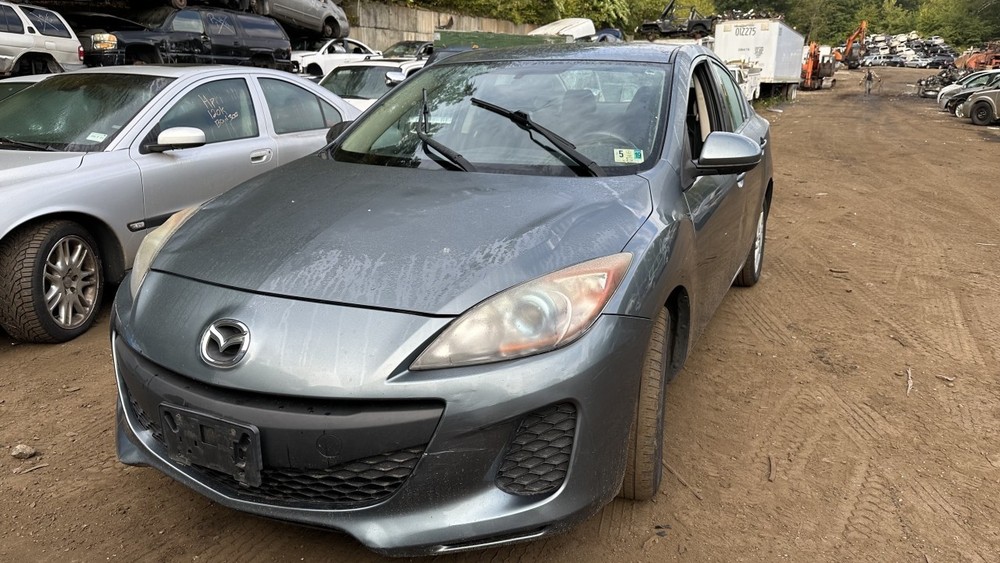 Used Fuse Box Engine fits: 2012 Mazda 3 Grade A