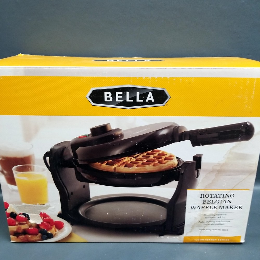 NEW IN DAMAGED BOX-Bella Rotating Belgian Waffle Maker
