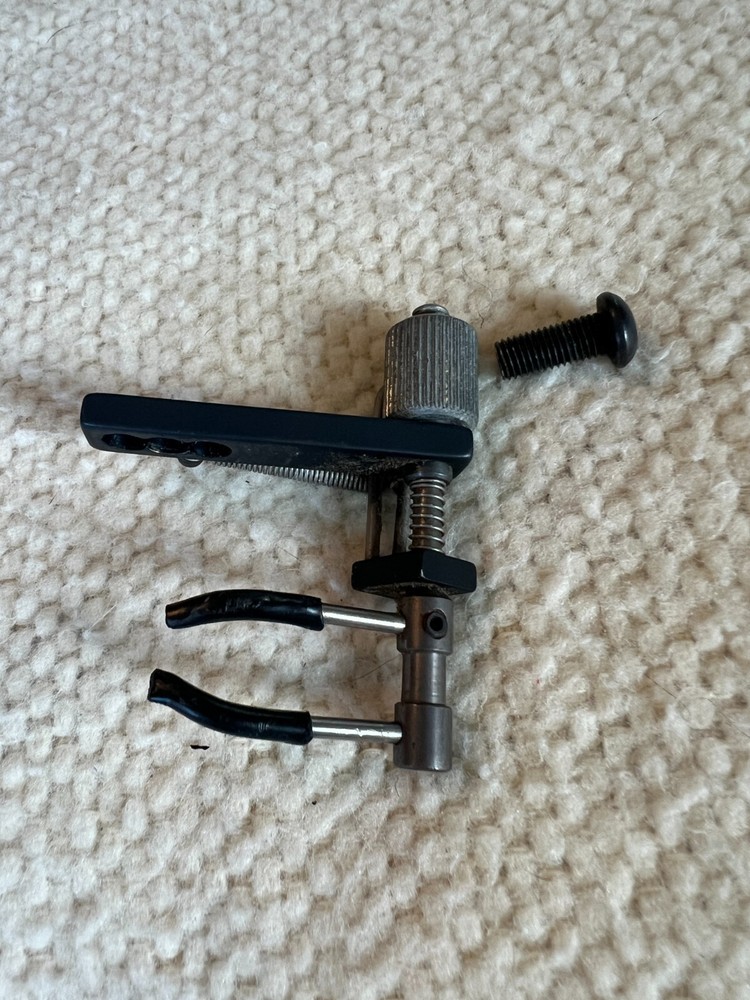 Dual Prong Compound Bow Rest