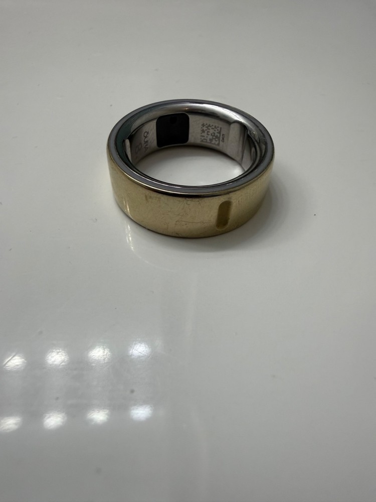 Oura Ring ONLY Gen 4 Size 8 Gold