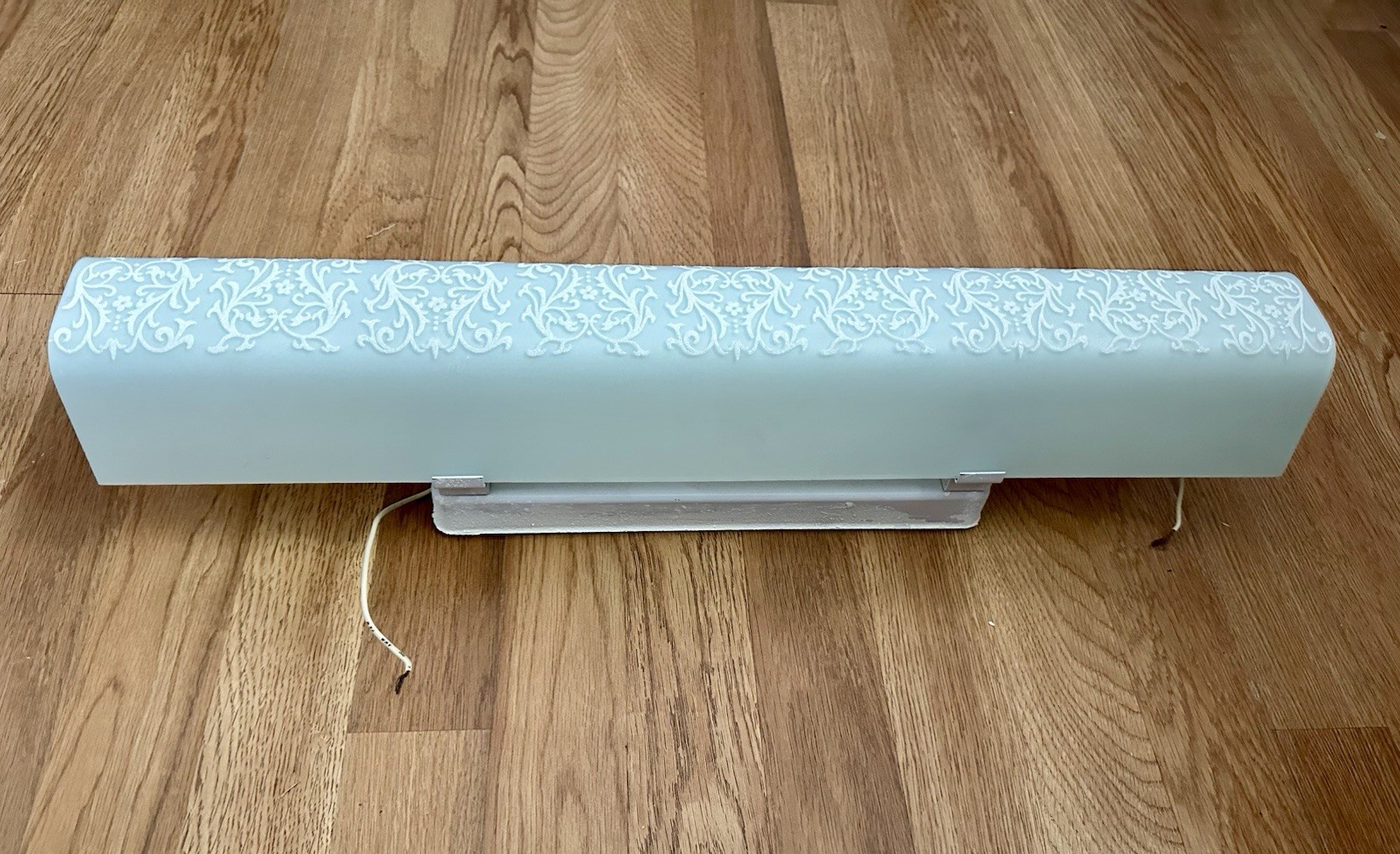 1960s 24” Textured White Glass Scroll Pattern Bathroom U Shaped Light Fixture.