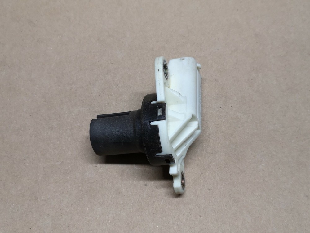 BMW diff speed sensor speedometer pulse generator OEM 62161390063