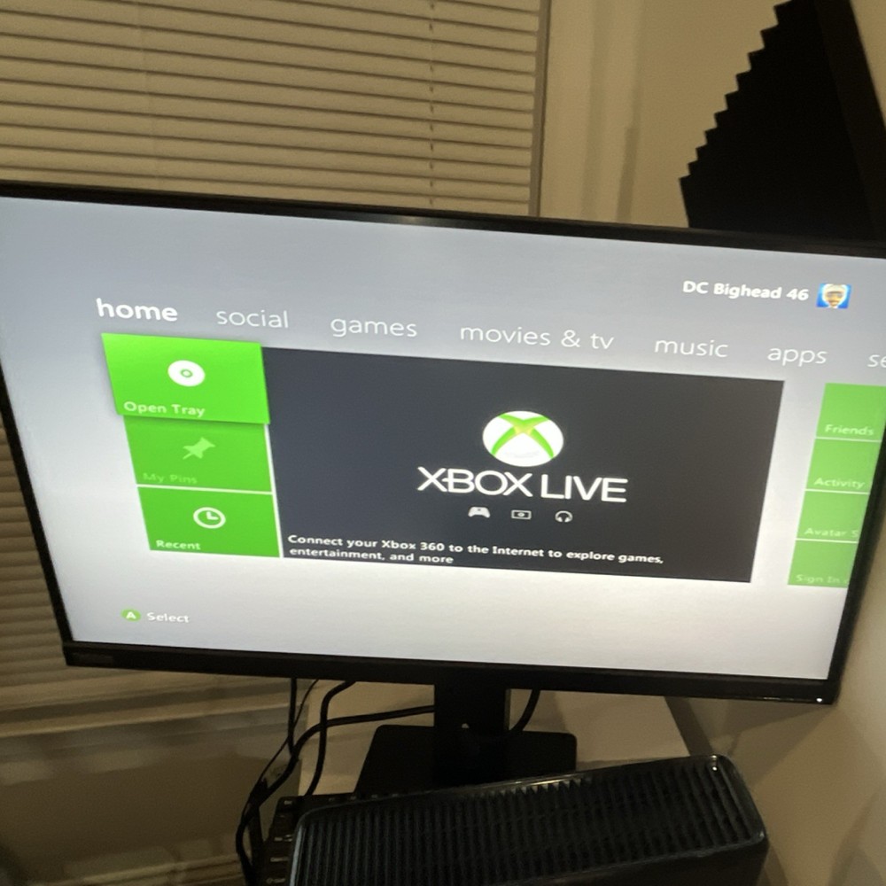 Microsoft Xbox 360 Elite Console with Power Brick