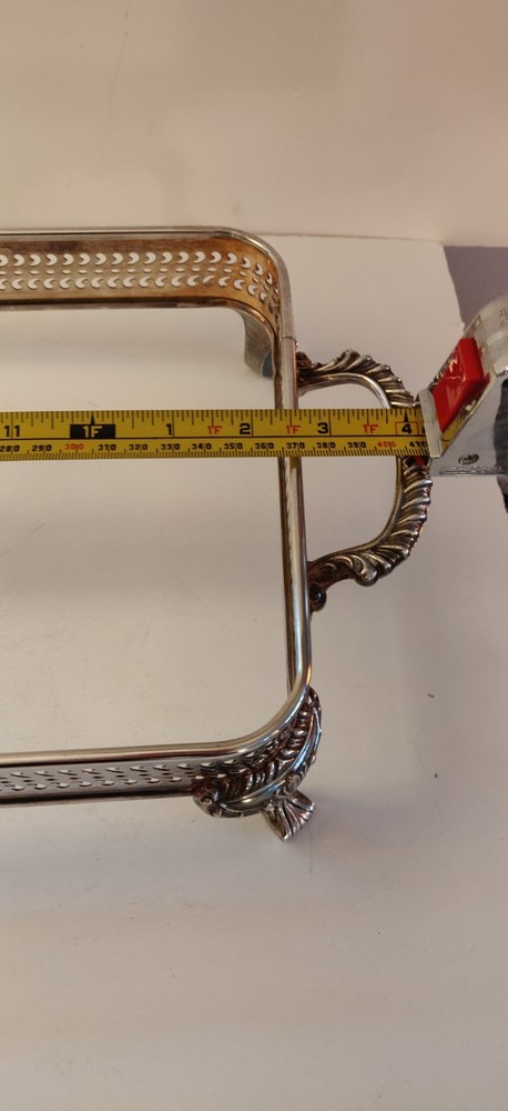 Wm Rogers Silver plated Casserole With Pyrex Glass Insert