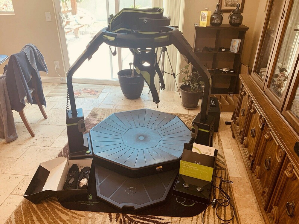 Virtuix Omni Virtual Reality VR Treadmill Platform w/ Adjustable Arm & Ring