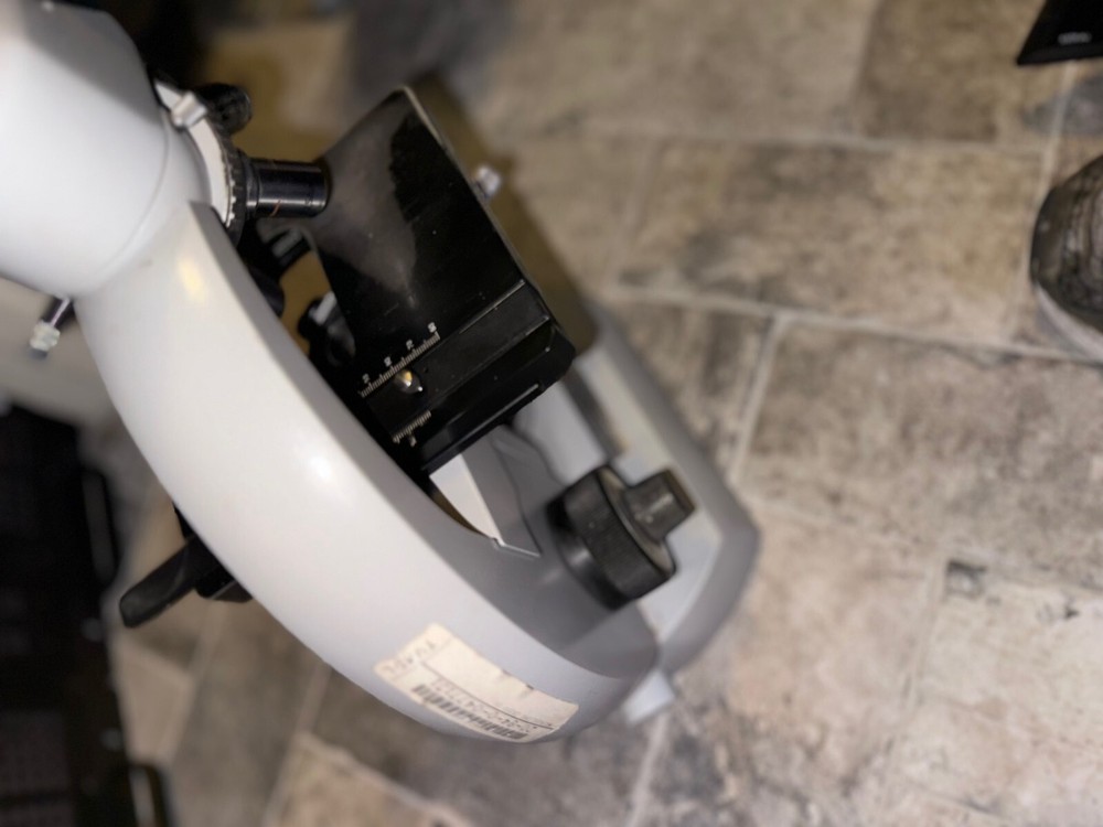 Zeiss Universal Microscope 47 30 15 with objectives