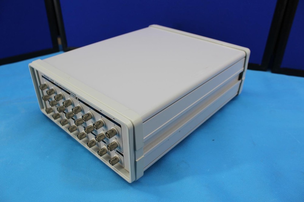 Axon Instruments Digidata 1322A 16-Bit Data Acquisition System