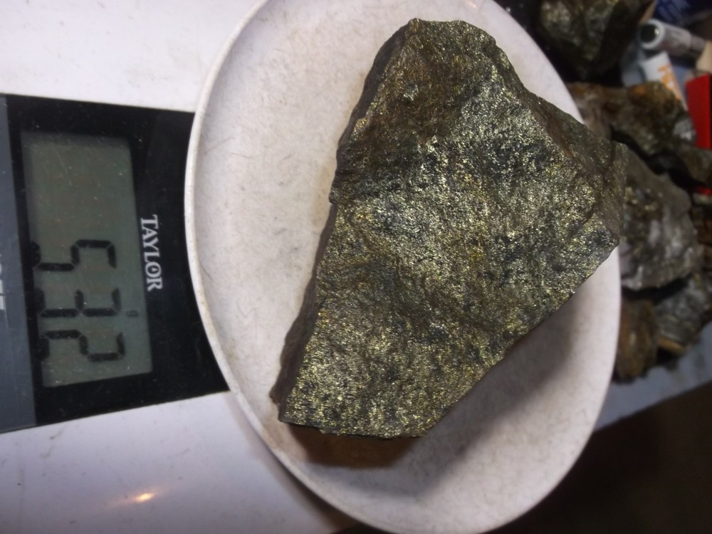 Gold, silver, copper, 532 grams samples ,ore high grade .