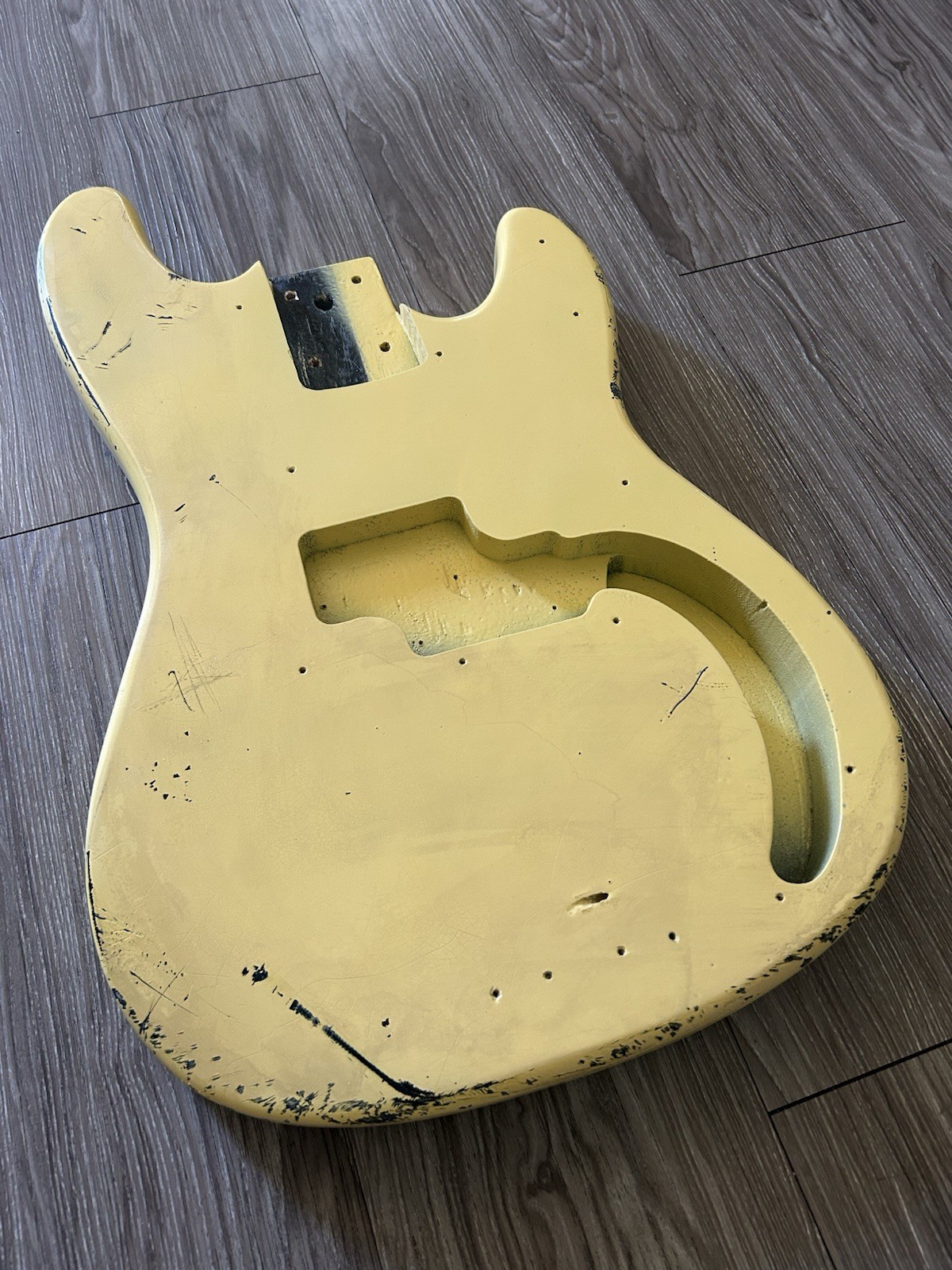 Yellow Body for Precision Bass Relic - NITRO finished