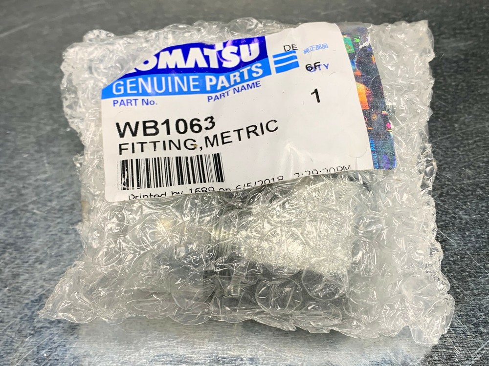 Komatsu WB1063 Fitting Metric