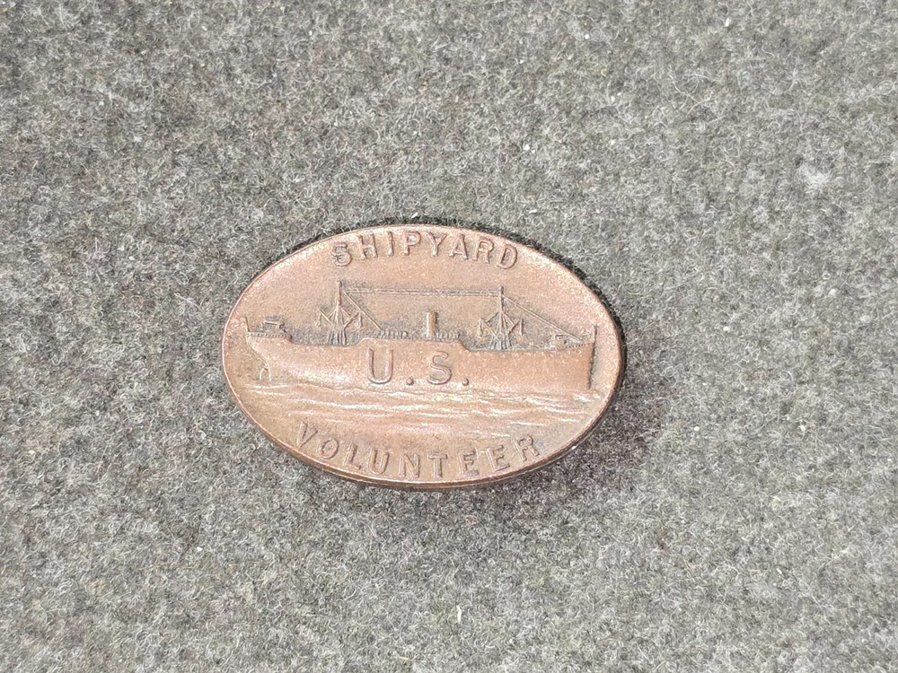 WWI U.S. Shipyard Volunteer Lapel Button