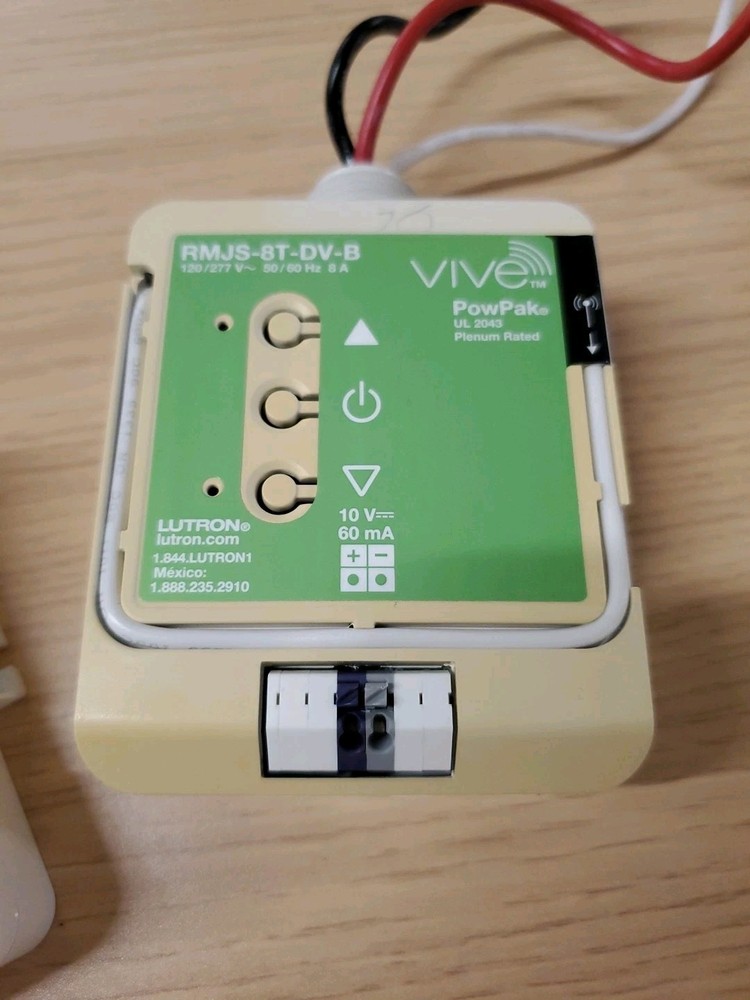 Lutron RMJS-8T-DV-B PowPak Dimming Module