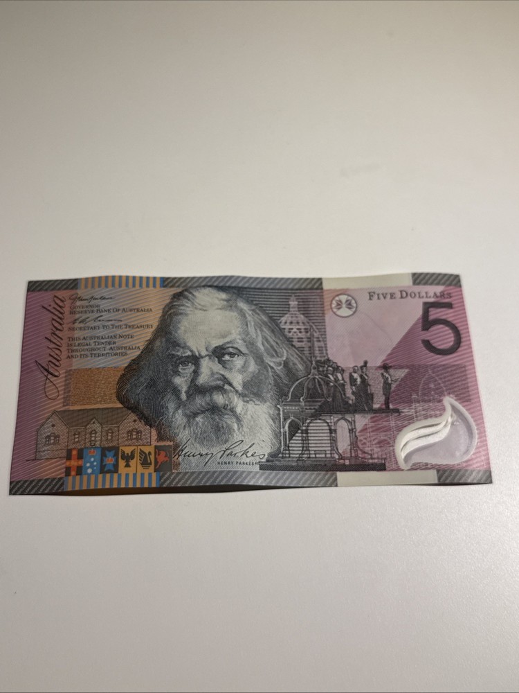 Old 5 Dollar Note Rare - Near Pristine Condition