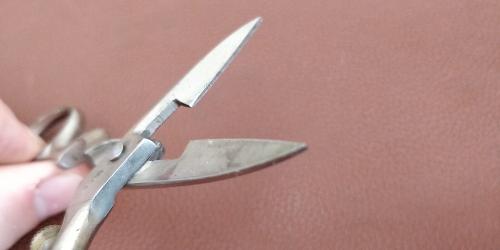 FEDERAL 174 Buttonhole Scissors - Vintage Button Hole Scissors