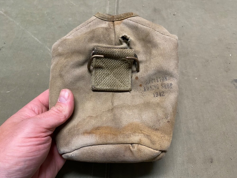 ORIGINAL WWII US ARMY INFANTRY M1942 CANTEEN COVER-OD#3
