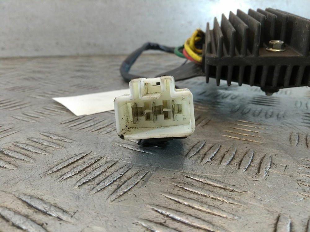 0 PIAGGIO BEVERLY RECTIFIER REGULATOR