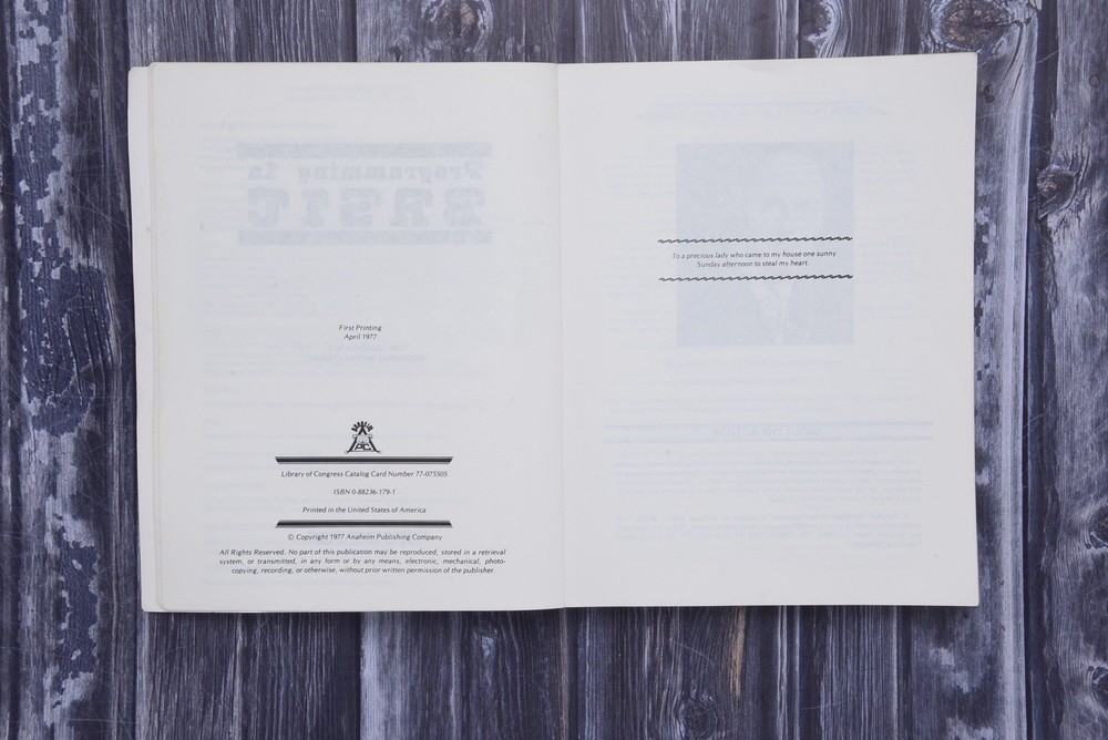 Vintage Commodore 64 VIC20 128 Atari 800 + Programming in Basic Tom Logsdon Book