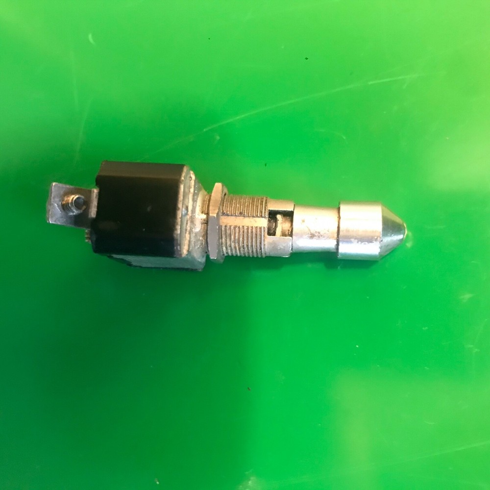 McMaster 8857K50 ON OFF ON 3 Position Panel Toggle Switch Panel Type Used