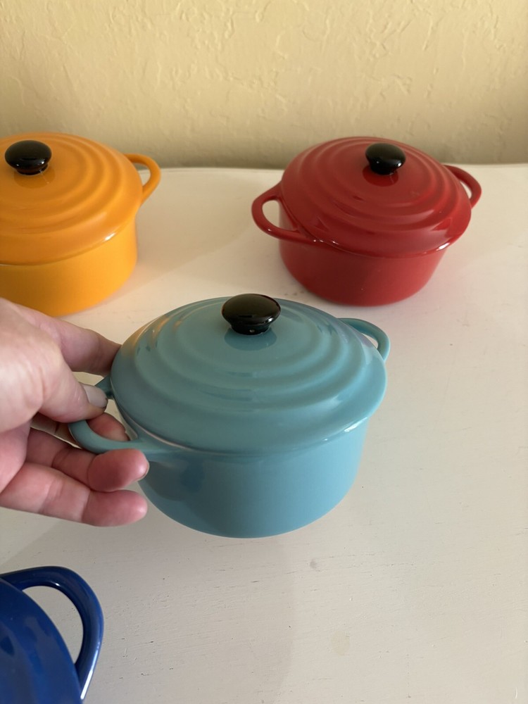 Creative Co-op Stoneware Mini/Individual Baker Dish with Lid